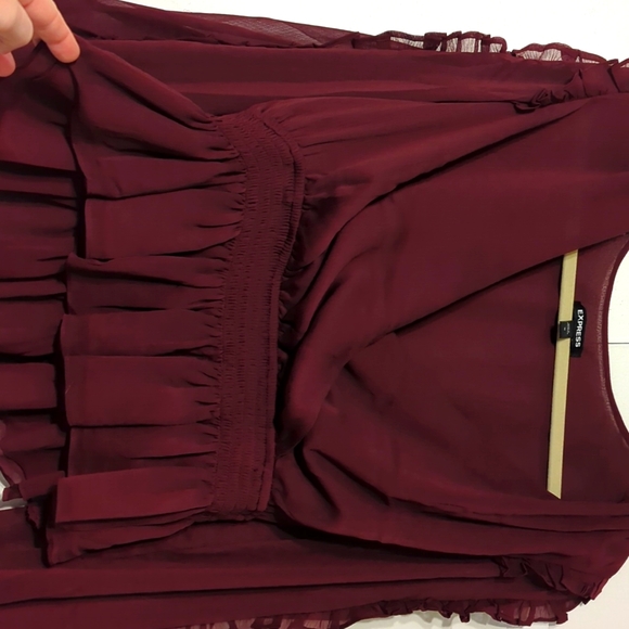 Express, M, Maroon Blouse - Picture 2 of 6